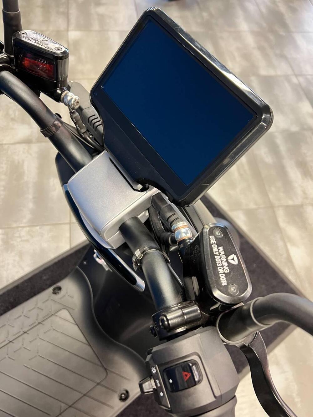 Yadea G5 Pro (2022 - 25) (10)