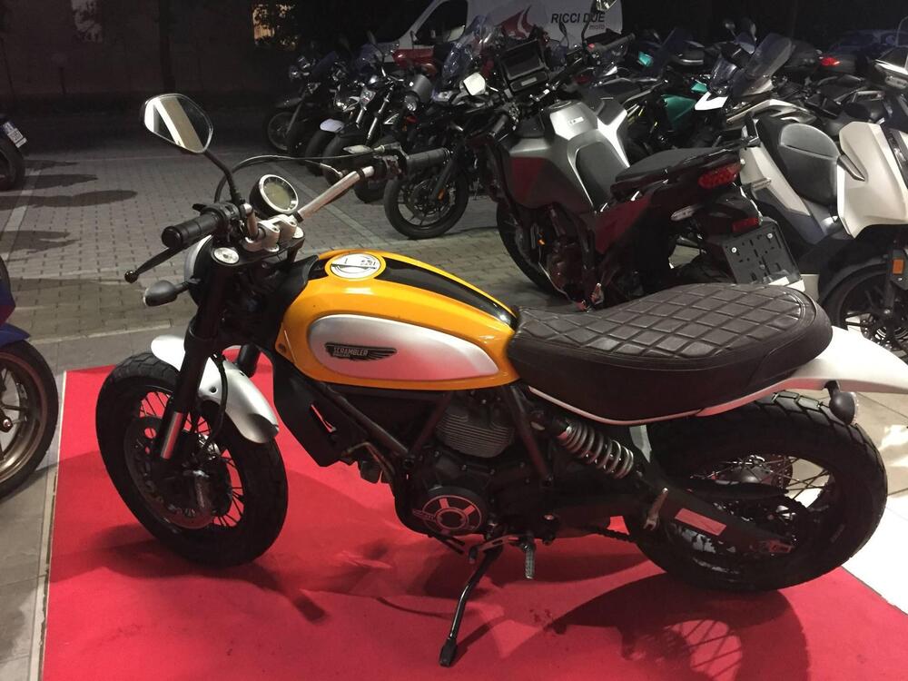 Ducati Scrambler 800 Icon (2015 - 16) (2)