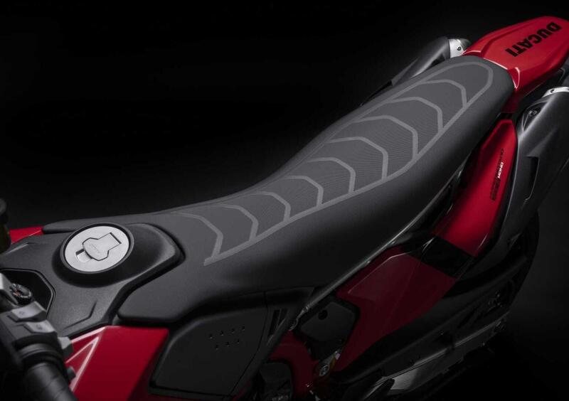 Ducati Hypermotard 698 Mono Hypermotard 698 Mono (2024 - 25) (10)