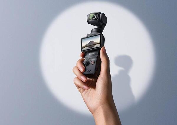  DJI lancia Osmo Pocket 3: la creativit&agrave; a portata di fotocamera