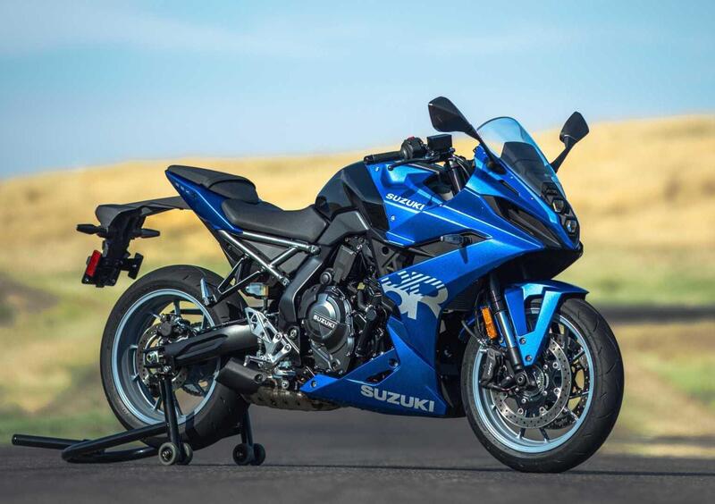 Suzuki GSX-8R GSX-8R (2024 - 25) (12)