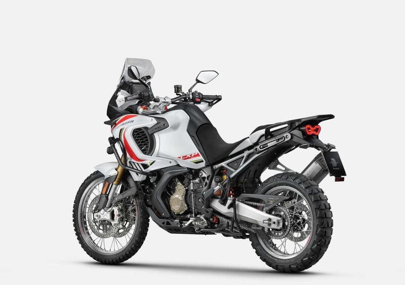 MV Agusta LXP LXP Orioli (2024 - 25) (5)