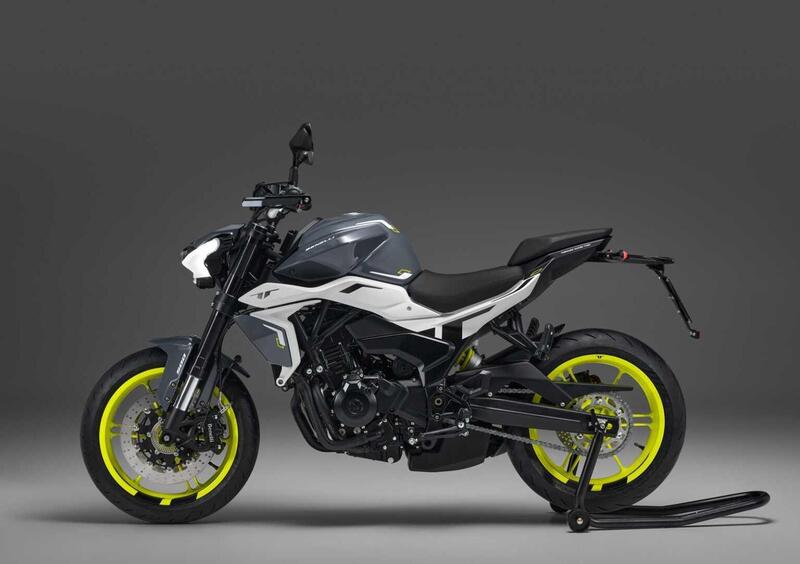 Benelli Tornado Naked Twin 500 Tornado Naked Twin 500 (2024) (2)