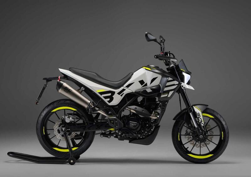 Benelli BKX 300 S BKX 300 S (2025) (2)