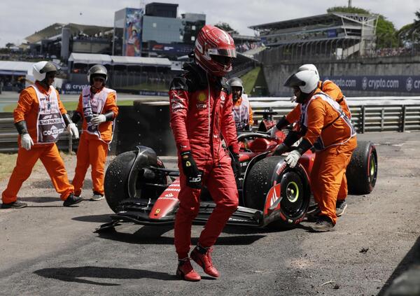 Libero attacca Ferrari per i risultati in F1: &ldquo;Il mondo ride dietro al marchio italiano pi&ugrave; famoso. Rossa di vergogna&rdquo;