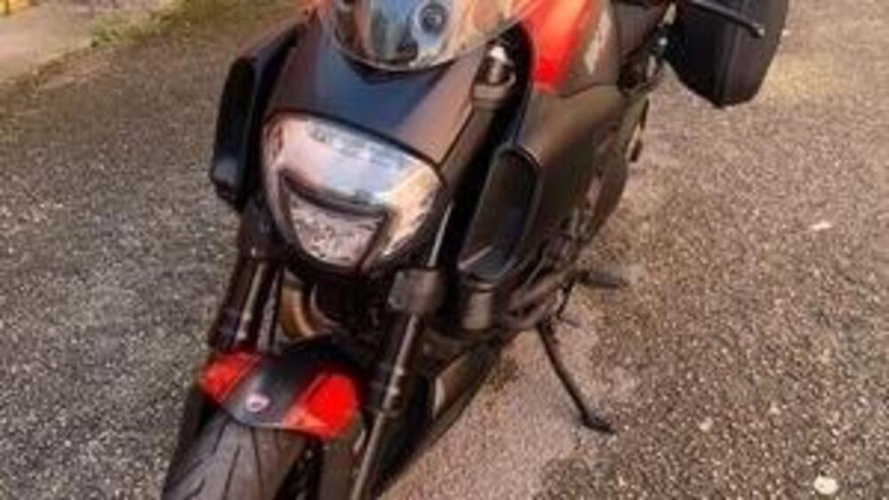 Ducati Diavel 1200 Carbon (2014 - 16) (9)