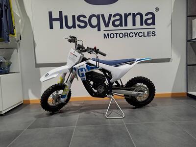 Husqvarna EE 3 (2023 - 24) nuova