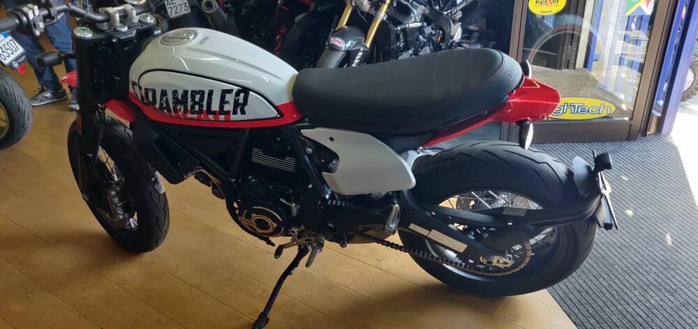 Ducati Scrambler 800 Urban Motard (2022) (4)