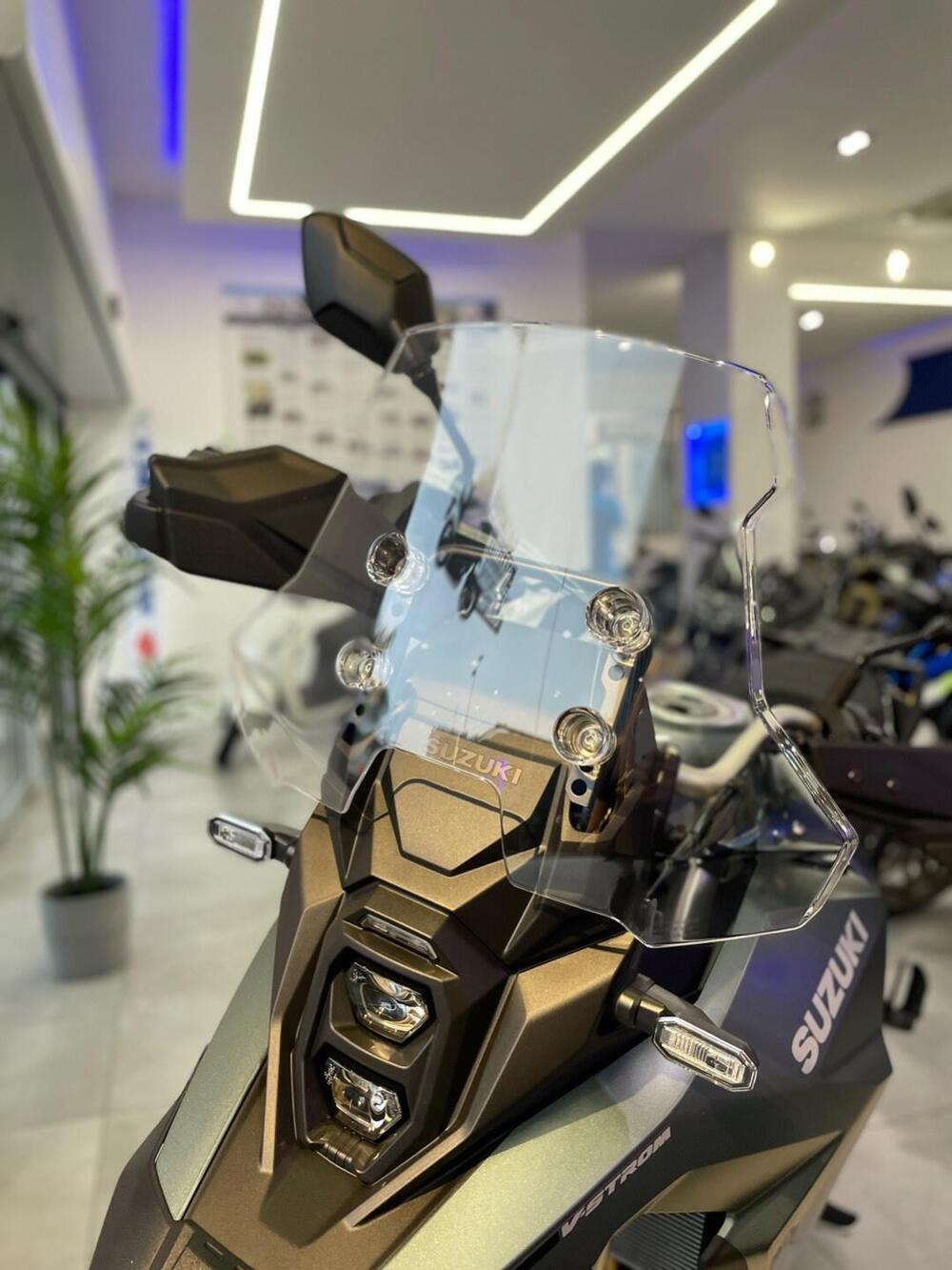 Suzuki V-Strom 800SE (2025 - 26) (11)