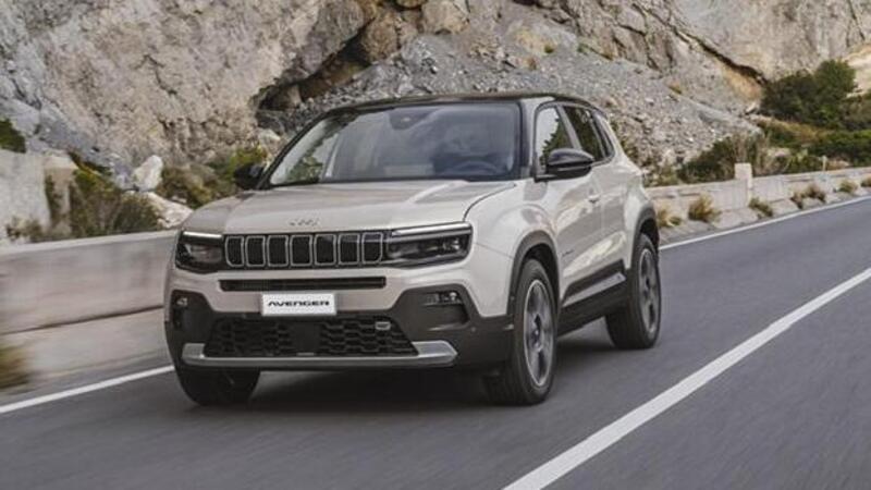 Jeep Avenger, ecco la nuova versione ibrida