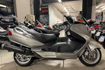 Suzuki Burgman AN 650 (2002 - 03) usata