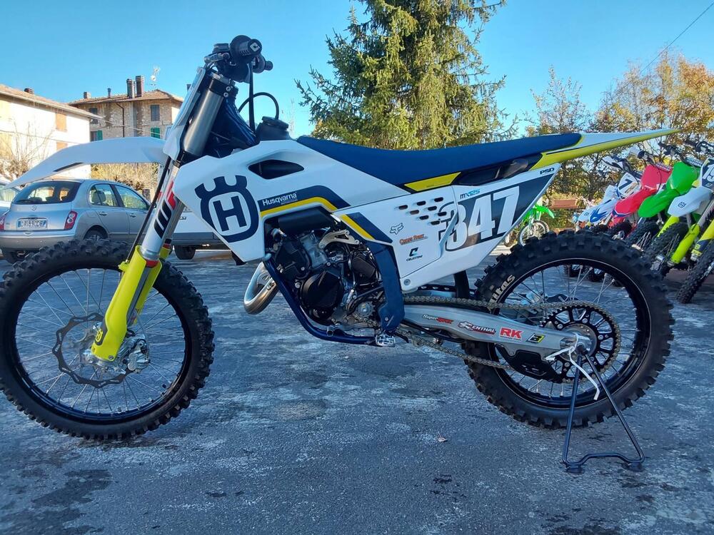 Husqvarna TC 125 (2023) (2)