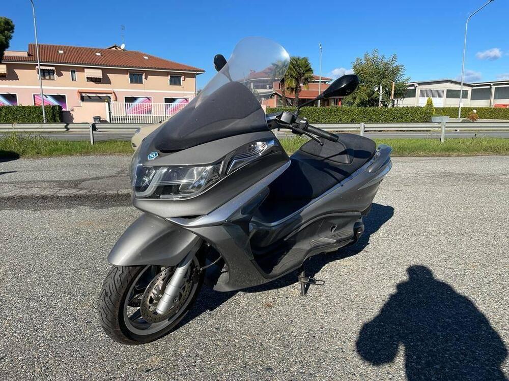 Piaggio X10 350 ie Executive (2011 - 17)