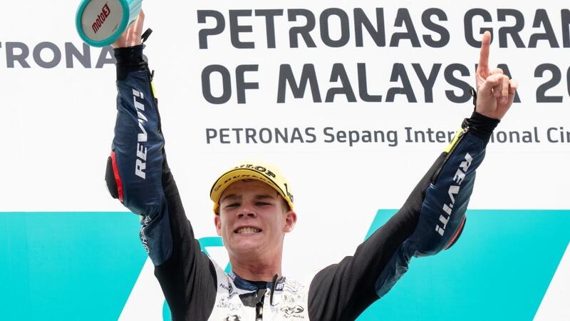 MotoGP 2023. GP della Malesia. Moto3: vince Collin Veijer (prima vittoria), sul podio anche i due contendenti per il mondiale