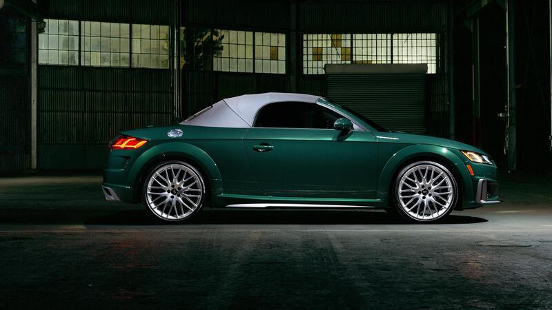 Scende in campo e le ha tutte contro: Audi TT Roadster Final Edition Top e Flop