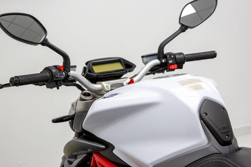 MV Agusta Brutale 800 (2012 - 15) (14)