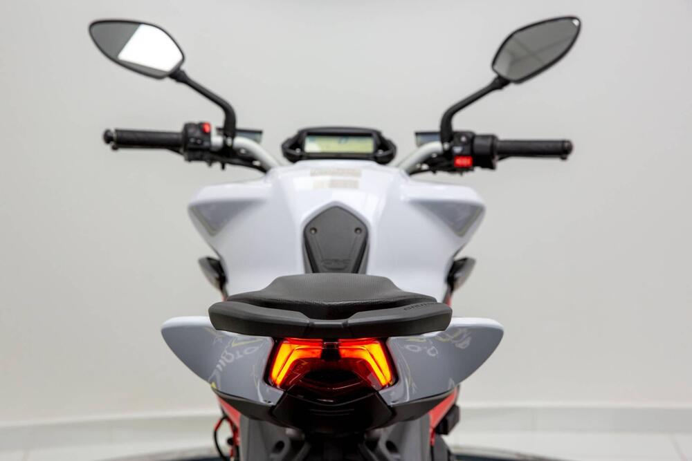 MV Agusta Brutale 800 (2012 - 15) (16)
