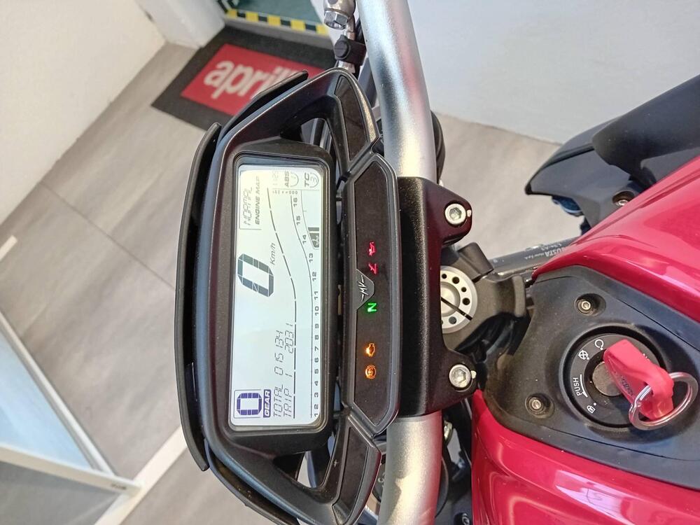 MV Agusta Brutale 800 Rosso (2021 - 23) (3)