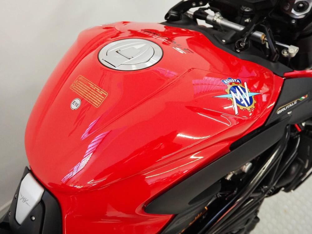 MV Agusta Brutale 1000 RS (2022 - 26) (4)