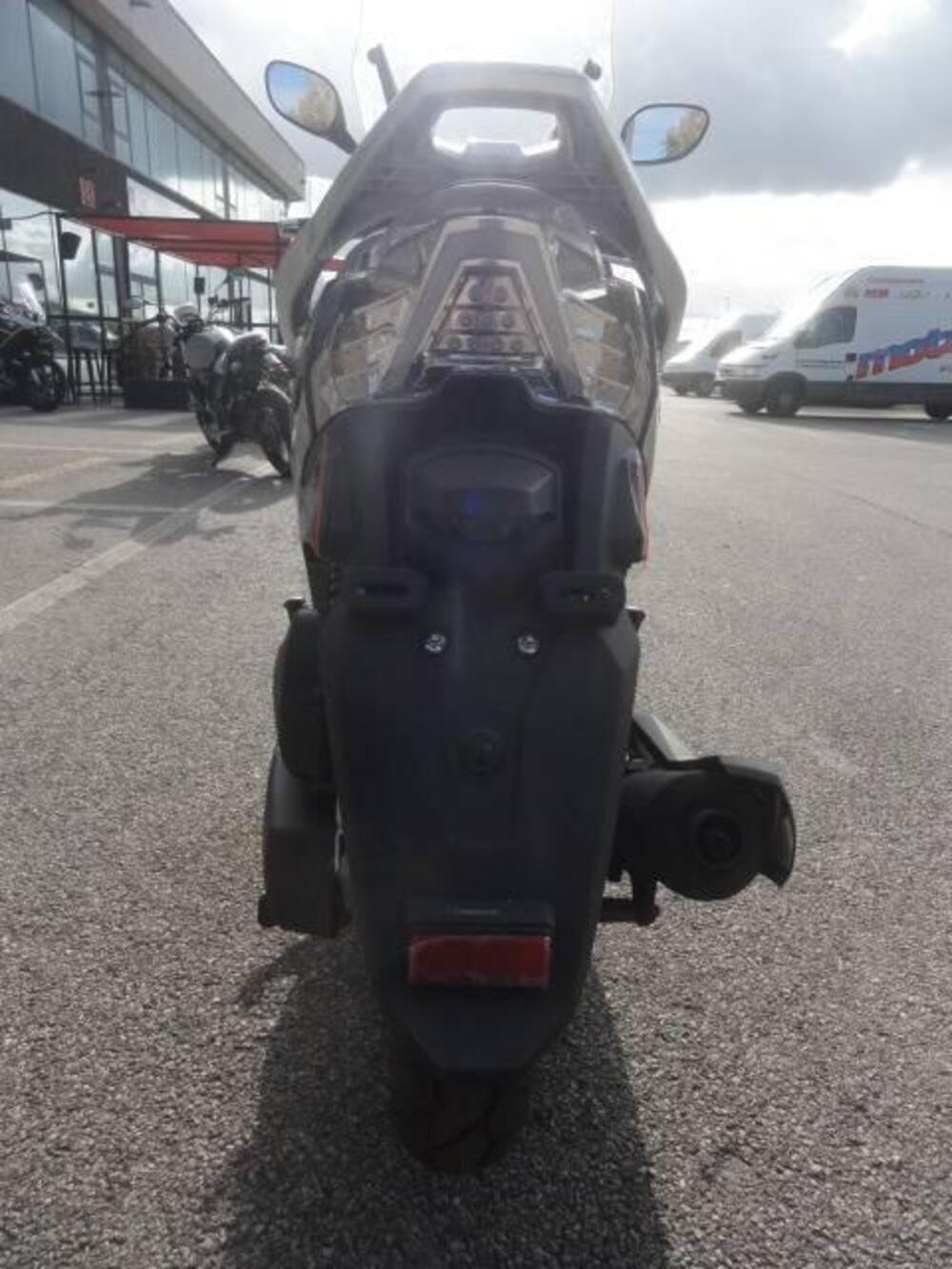 Kymco People 125i S (2021 - 25) (8)