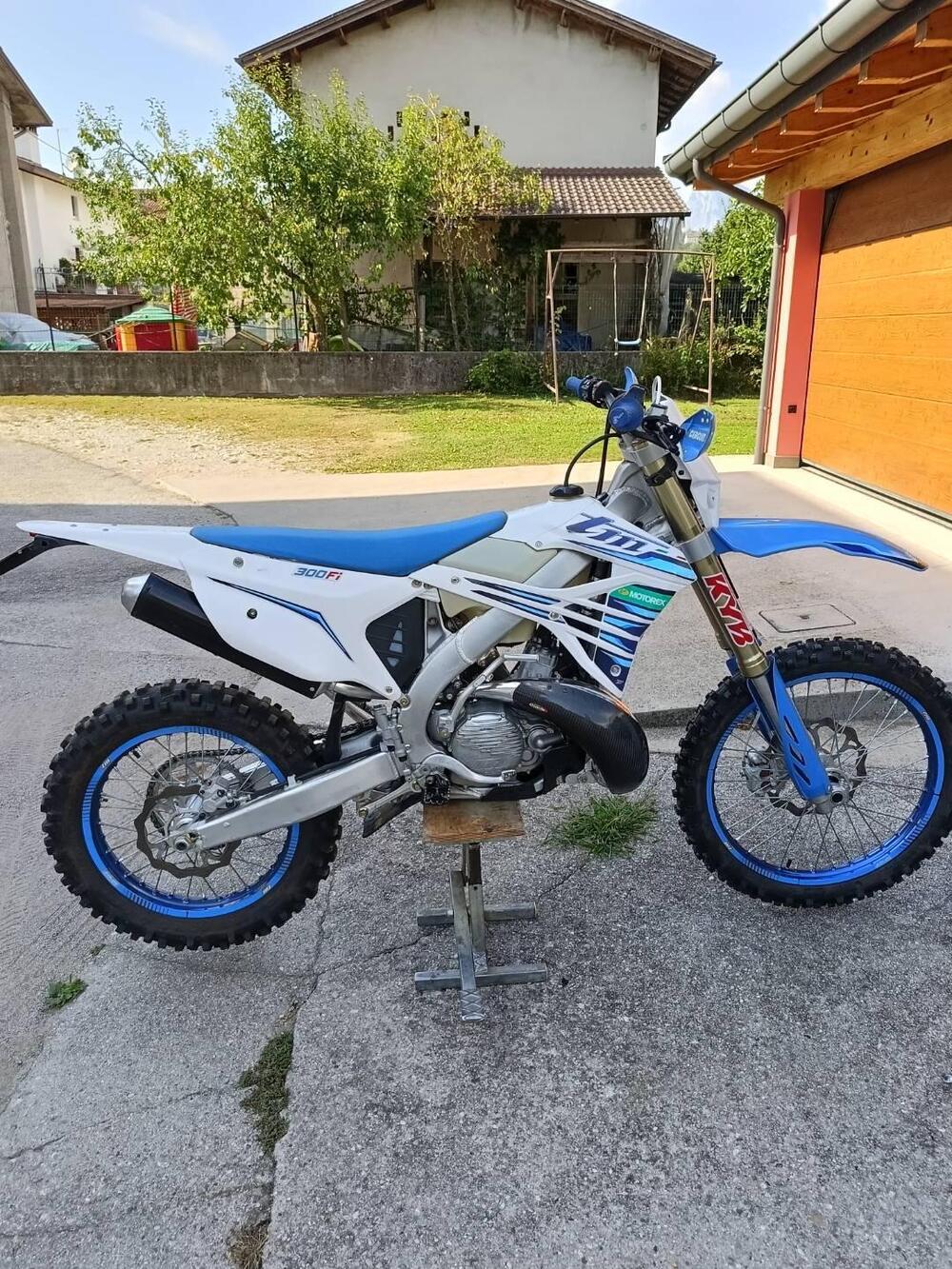 Tm Moto EN 300 Fi ES 2T (2022)