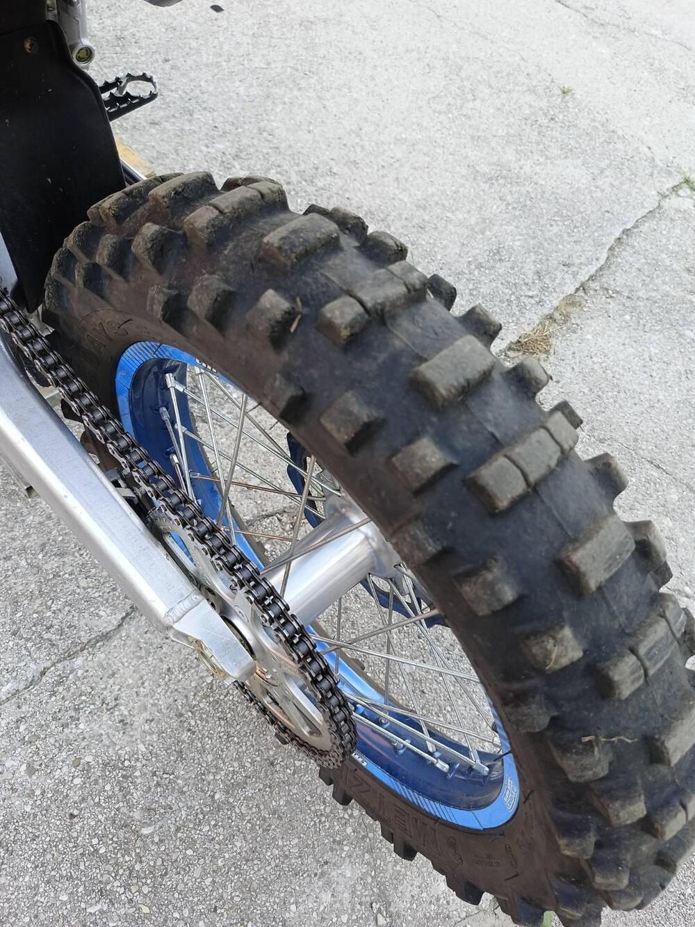 Tm Moto EN 300 Fi ES 2T (2022) (2)