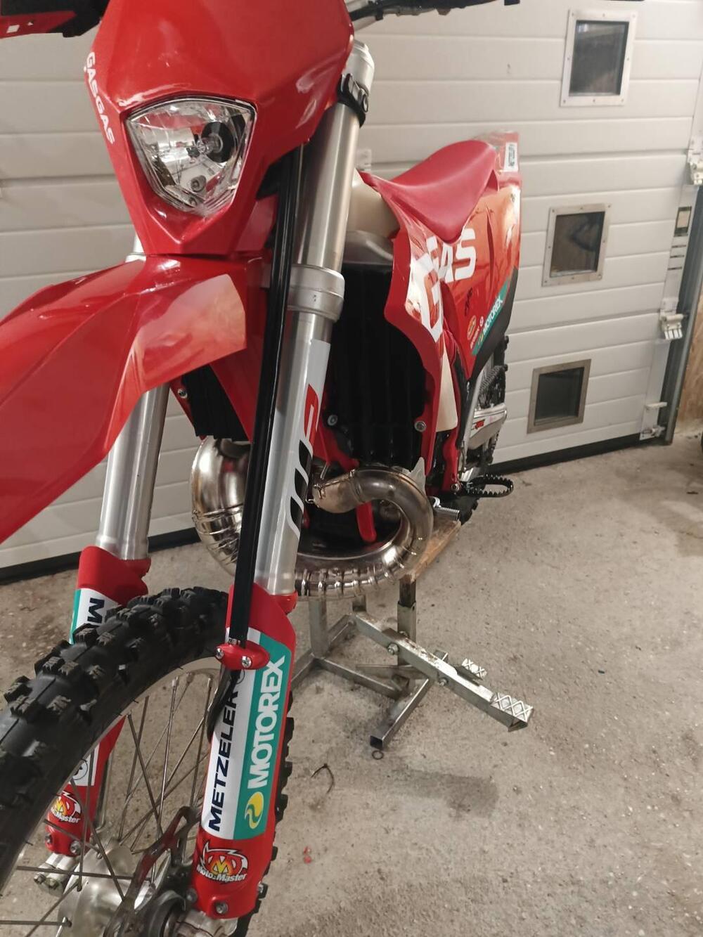 GASGAS EC 300 Tpi (2023) (3)