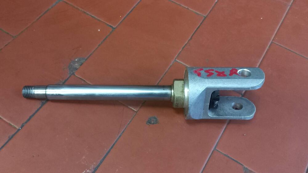 Piedino con stelo Suzuki Gsxr 1100 dal 1987 al 199 (2)