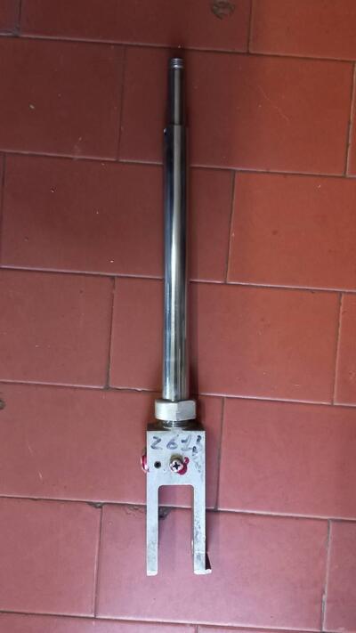 Piedino con stelo Showa per Rmz diametro 18 dal 20