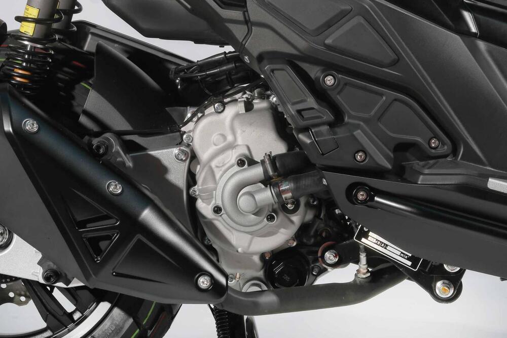 Kl Brera X 300 (2022 - 24) (4)