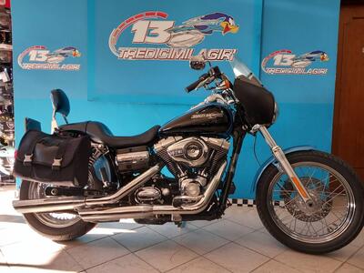Harley-Davidson 1584 Super Glide Custom (2008 - 13) - FXDC usata