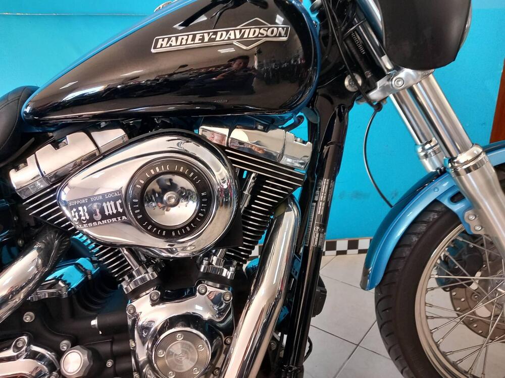 Harley-Davidson 1584 Super Glide Custom (2008 - 13) - FXDC (18)