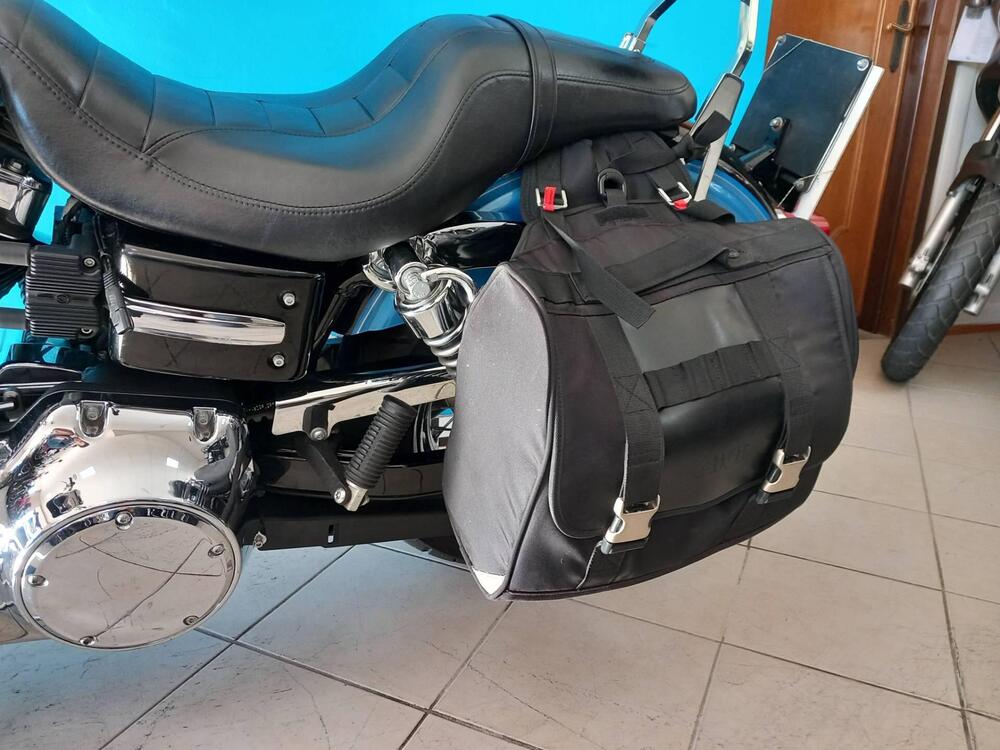 Harley-Davidson 1584 Super Glide Custom (2008 - 13) - FXDC (11)