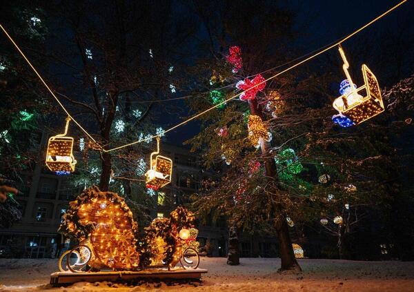 Villach accende la magia dell&rsquo;avvento, tra luci e addobbi, con il suo tradizionale mercatino di Natale