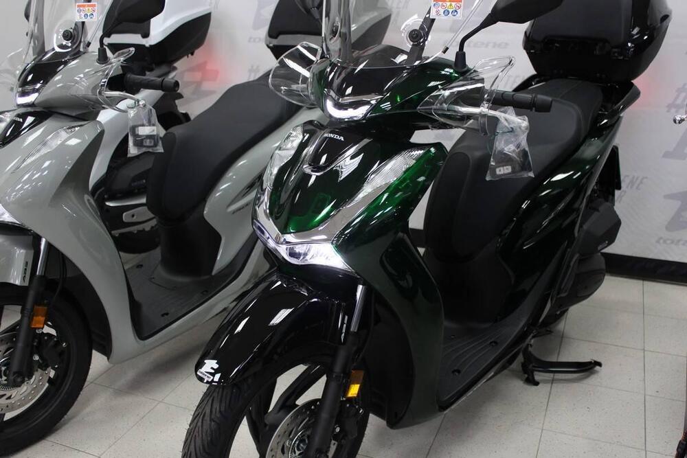 Honda SH 150i Sport (2022 - 23) (5)