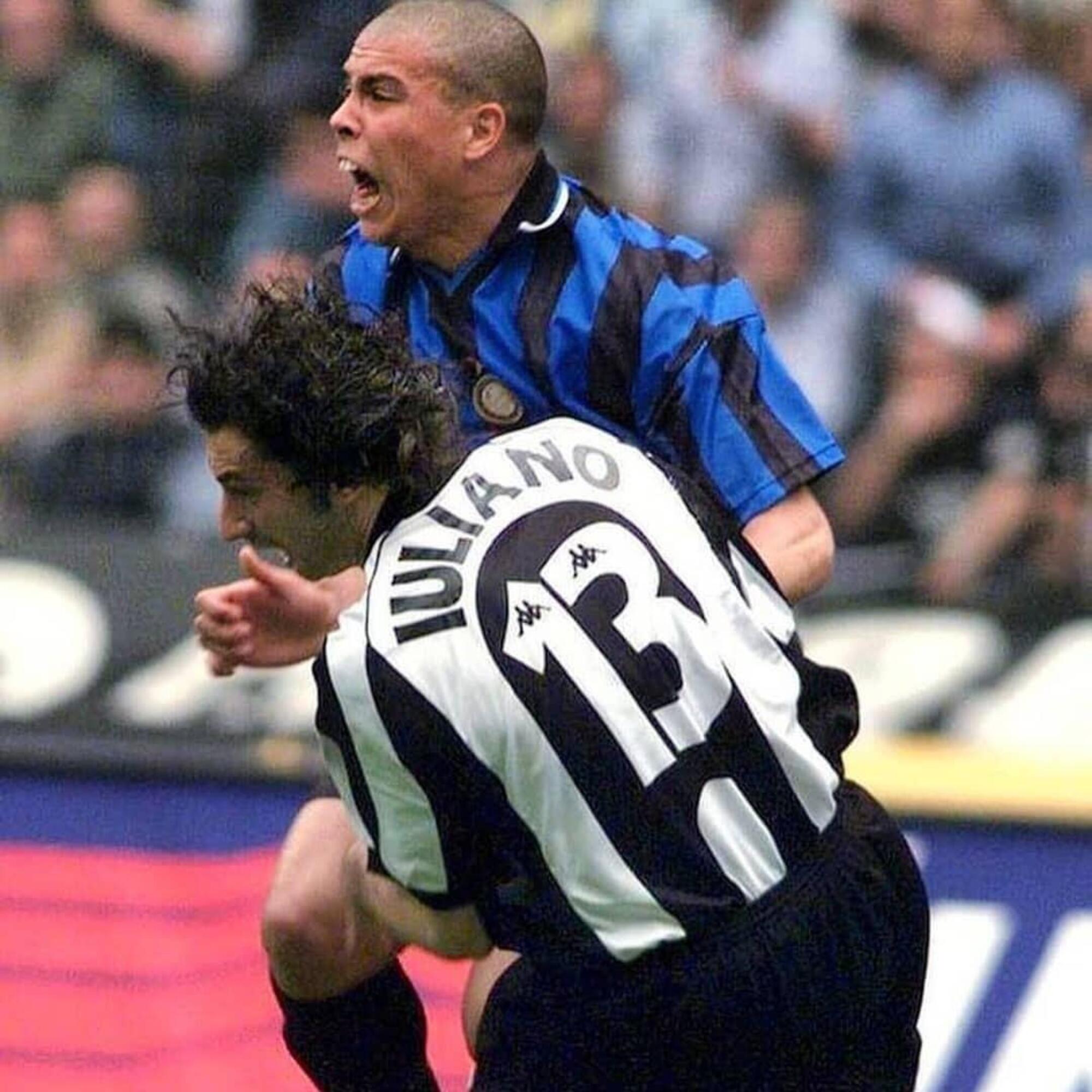 Il fallo di Ronaldo su Juliano nel 1998