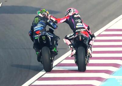 MotoGP 2023. GP del Qatar. Schiaffo sul casco di Franco Morbidelli: 10mila euro di multa e retrocessione in griglia per Aleix Espargaro [VIDEO]