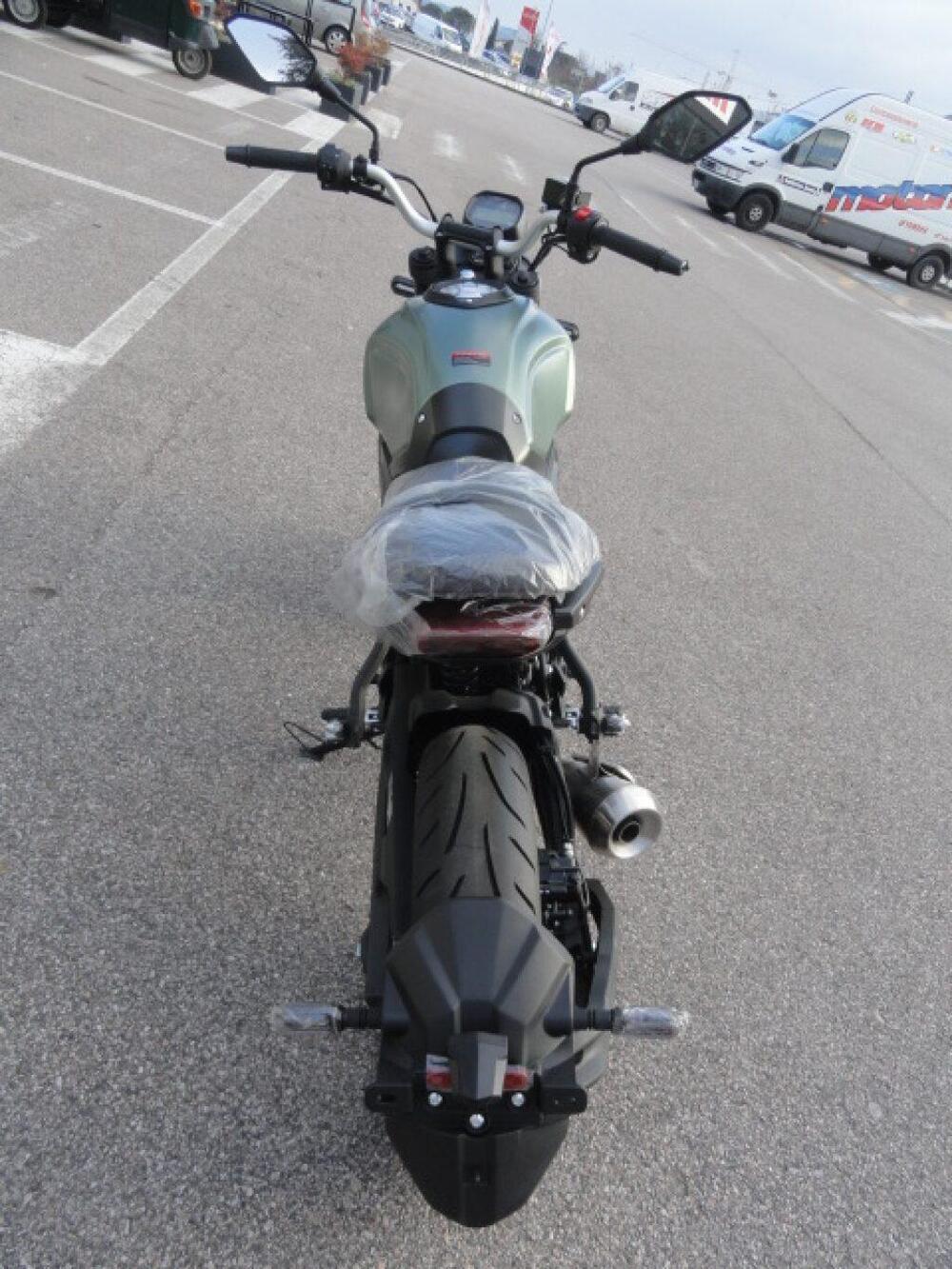 Voge Trofeo 300AC (2021 - 25) (7)