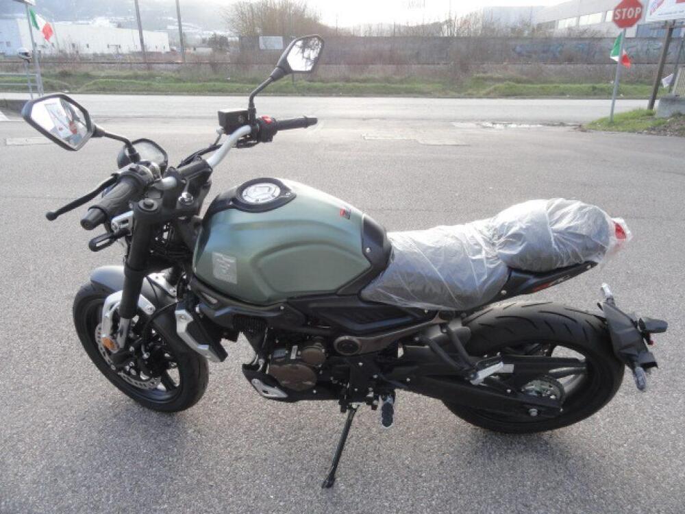 Voge Trofeo 300AC (2021 - 25) (5)