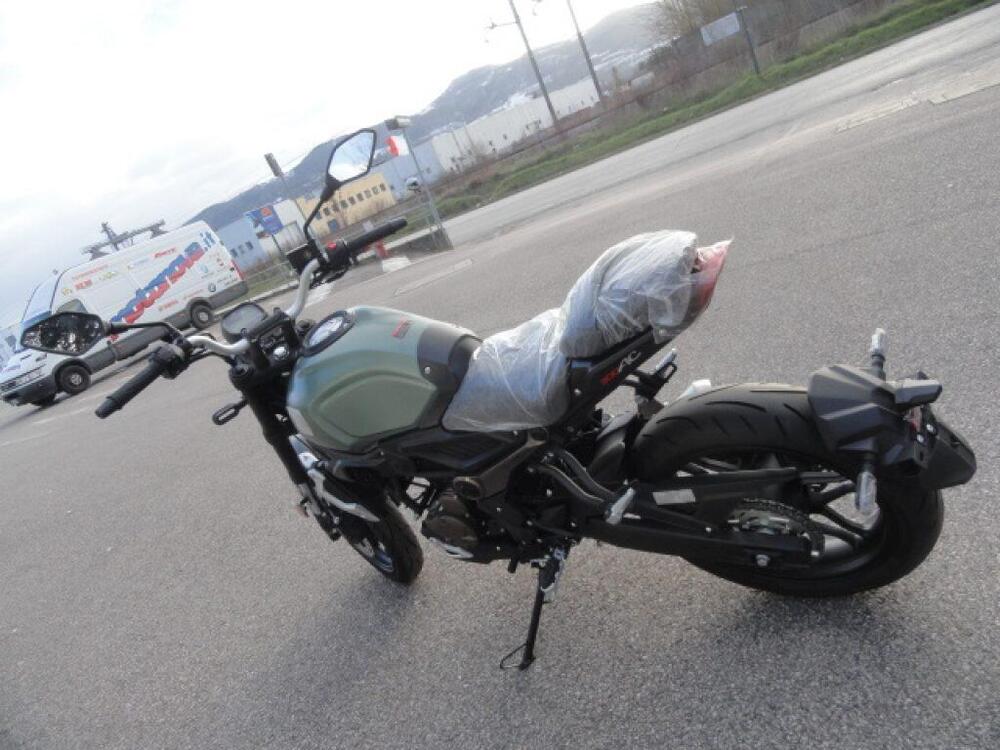 Voge Trofeo 300AC (2021 - 25) (6)