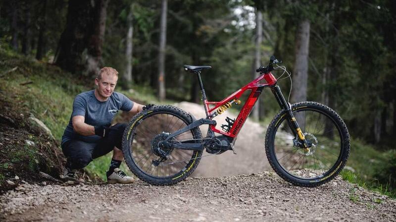 Ducati PowerStage RR, e-mtb in carbonio pronto gara [VIDEO]