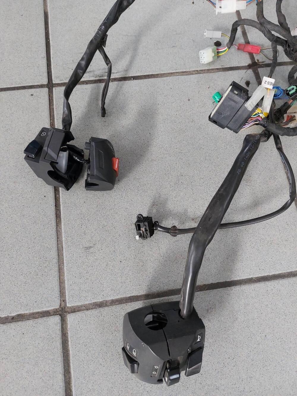 CABLAGGIO IMPIANTO ELETTRICO KTM DUKE 125 2015 (7)