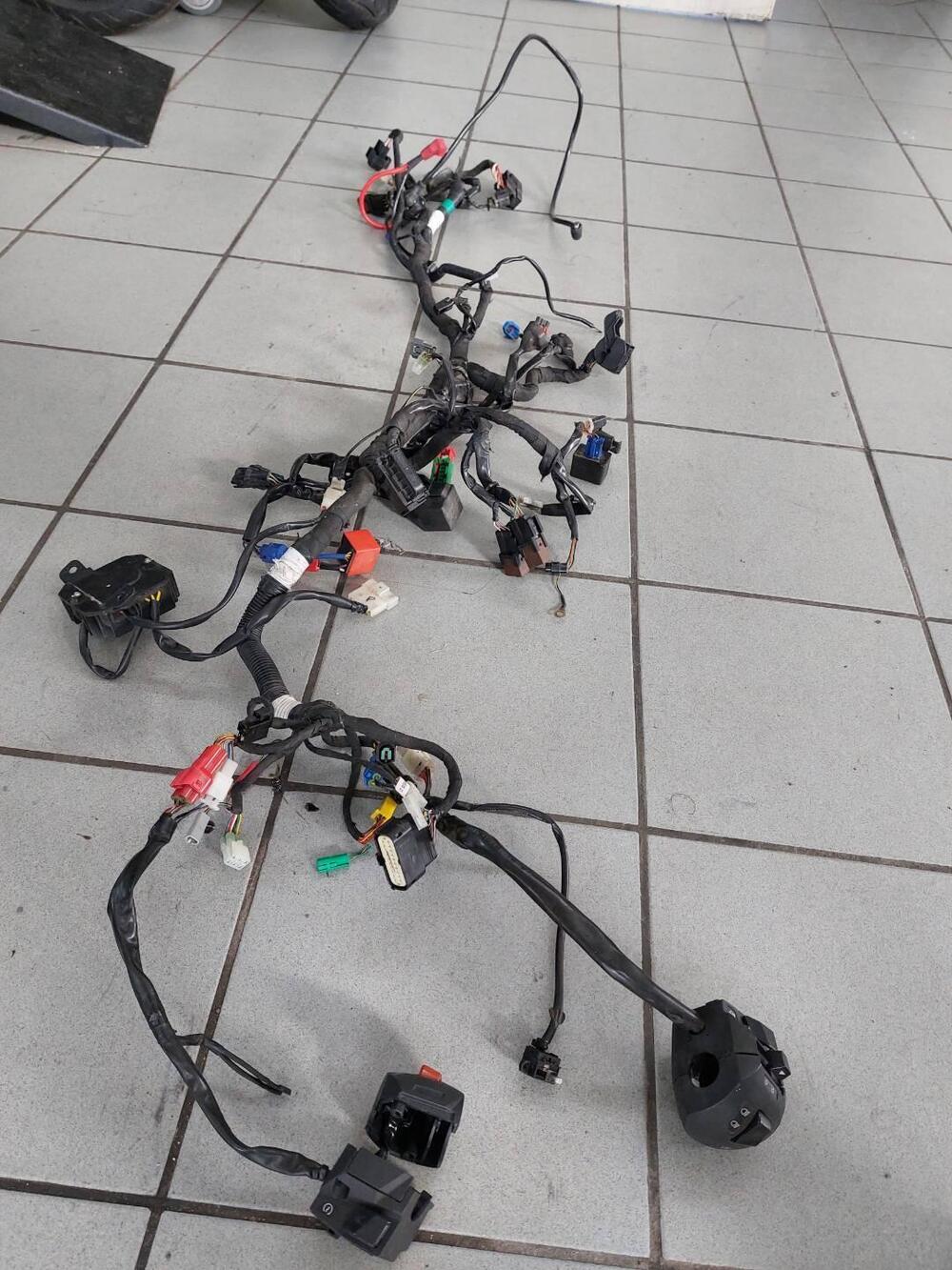 CABLAGGIO IMPIANTO ELETTRICO KTM DUKE 125 2015 (8)