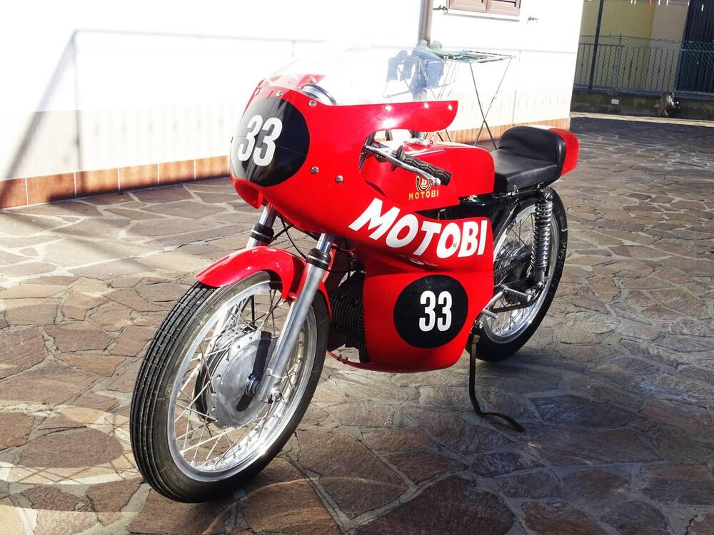 Motobi BENELLI MOTOBI 125 DERIVATA CLASSICA (2)