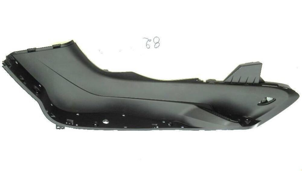 Carenatura poggiapiedi sx Yamaha Majesty 400