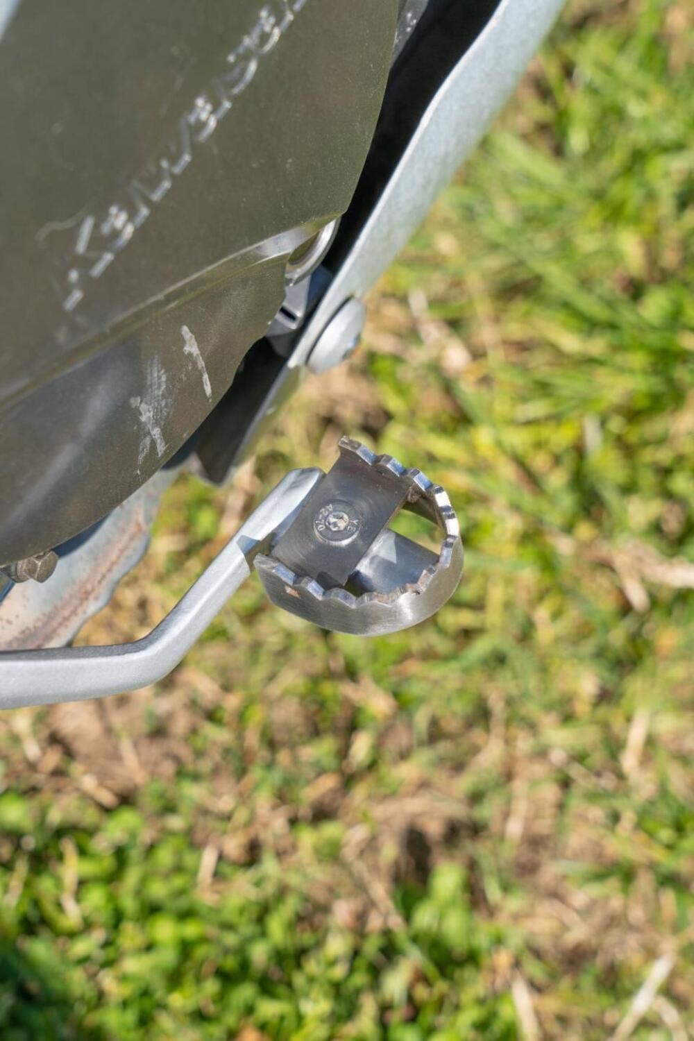 Accessori Kawasaki KLE 500 Goffi Workshop (3)