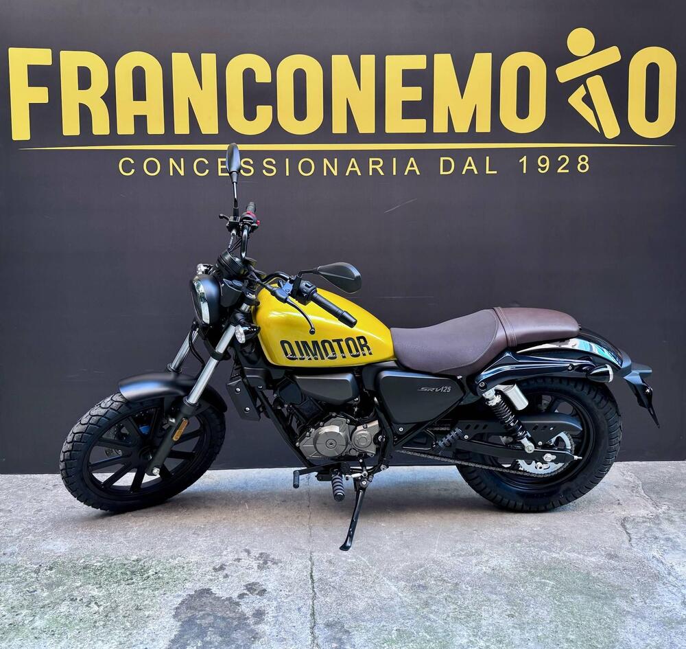 QJ Motor SRV 125 (2025) (4)