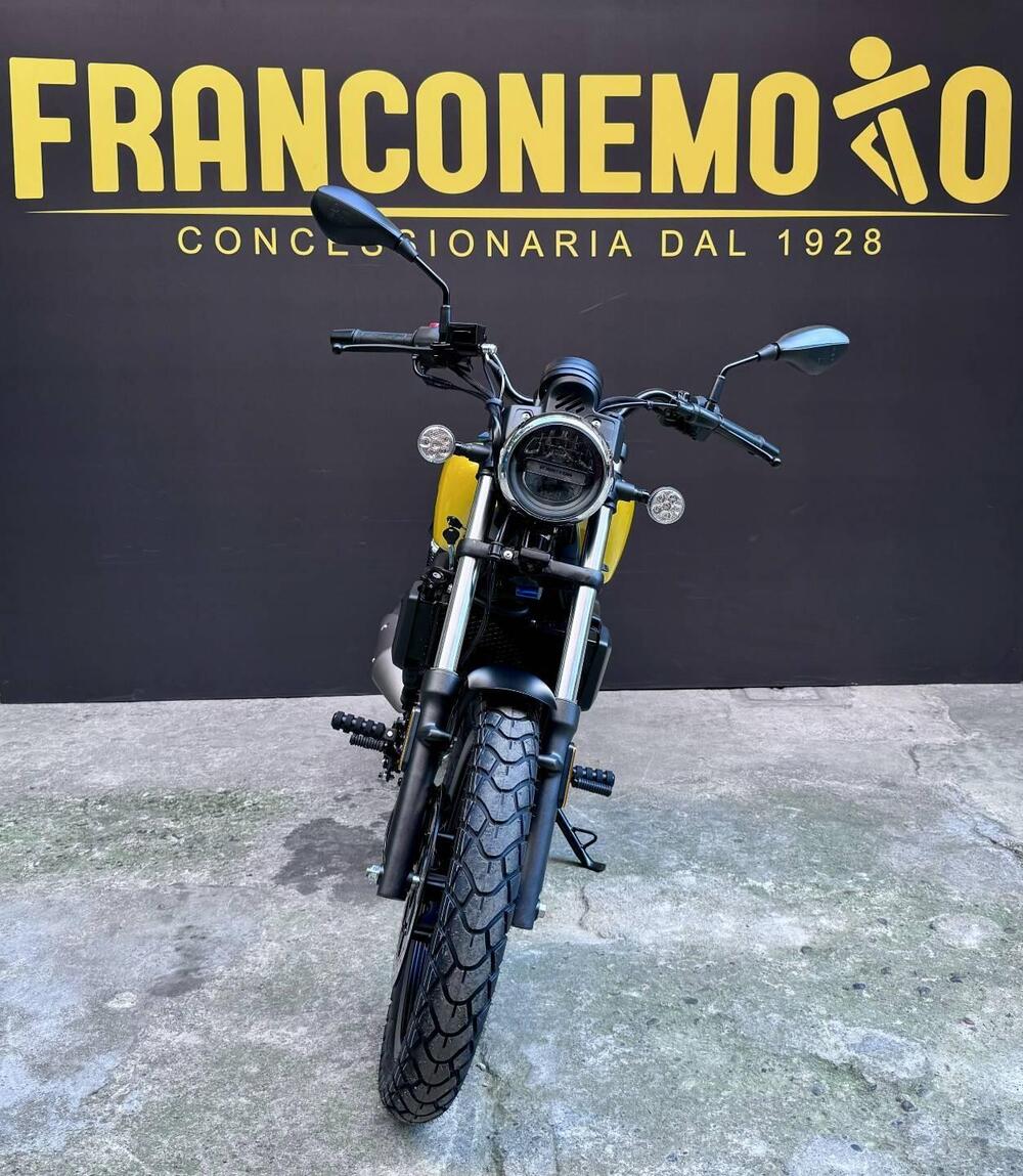 QJ Motor SRV 125 (2025) (5)