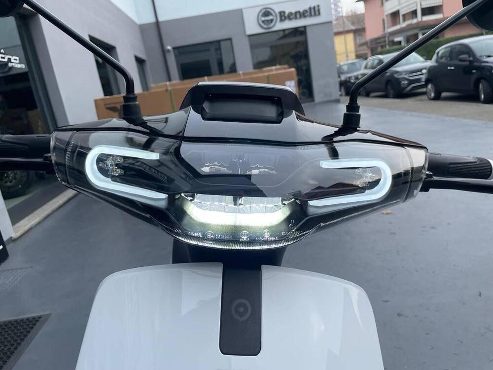 Super Soco Cux (2019 - 24) (4)