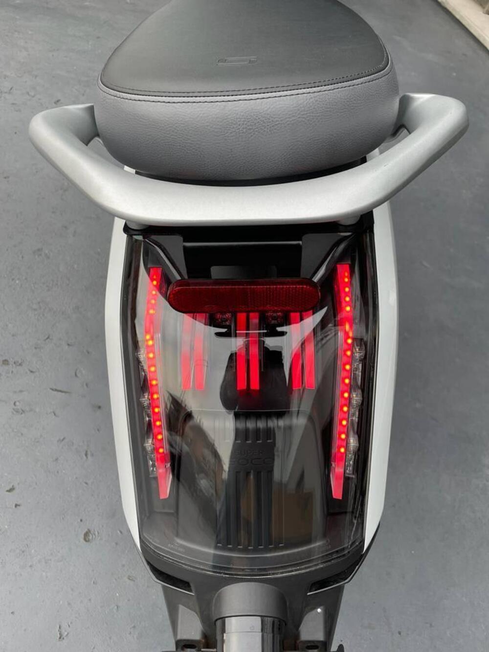 Super Soco Cux (2019 - 24) (5)